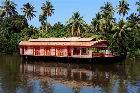 Houseboat Day Cruise In Alleppey House Boat Day Cruise In Kerala