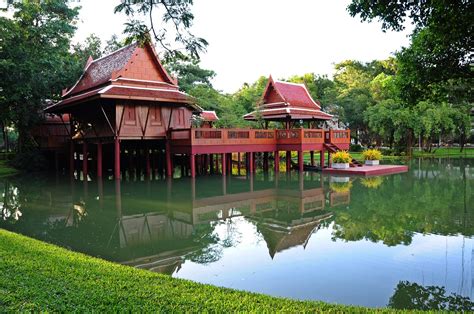 Thai House Style of Thailand. Photo: gnek/Shutterstock