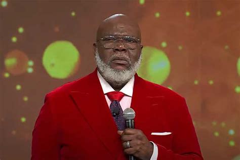 T D Jakes Addresses Sean Diddy Combs Sex Party Rumors During Christmas Eve Service