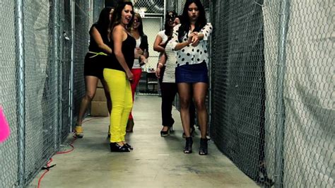 Univision Radio La Gangnam Style Sexy Ladies Version Youtube