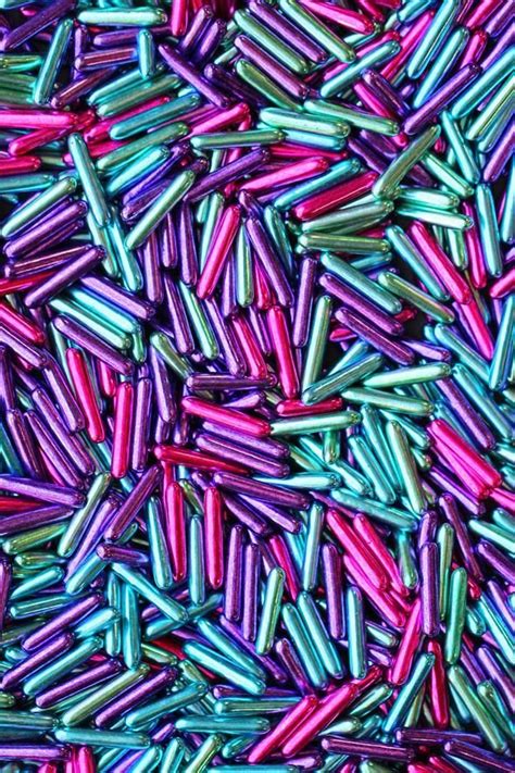Metallic Dragees And Rod Shaped Sprinkles Can Give A Stunning Look To