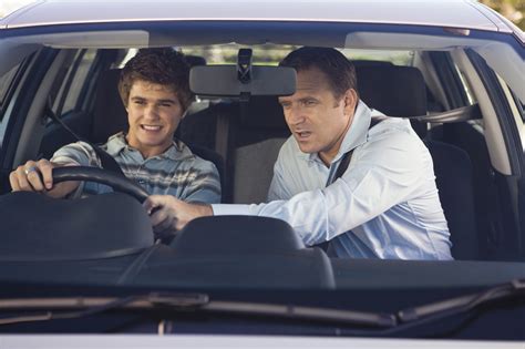 Top Tips For Teaching Your Child To Drive Hug The Roads