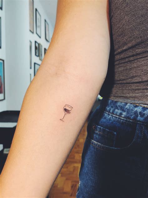 minimalist-tattoo-wine-tattoo,-minimalist-tattoo,-tiny