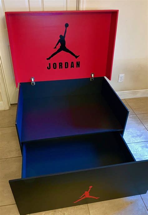 Jordan Bred Shoe Storage Box 12 Pair In 2020 Shoe Storage Storage