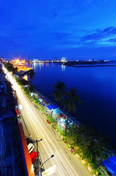Pantai Losari Ikon Kota Makassar Sulawesi Selatan Indonesia Alam Yang Indah Pemandangan