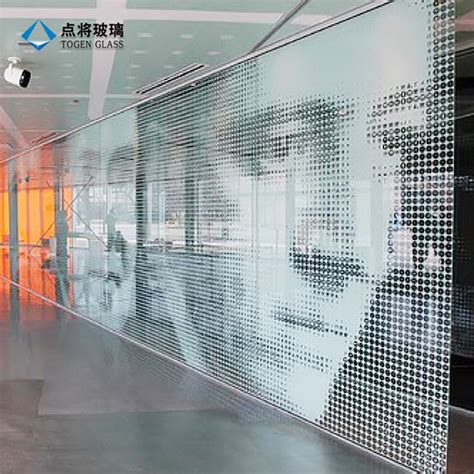 China Creative Figure Design Digital Printing Glass Wall China Digital Printing Decorative