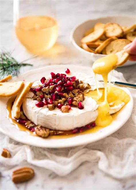 3 Minute Melty Festive Brie Baked Brie Recipe Christmas Dinner