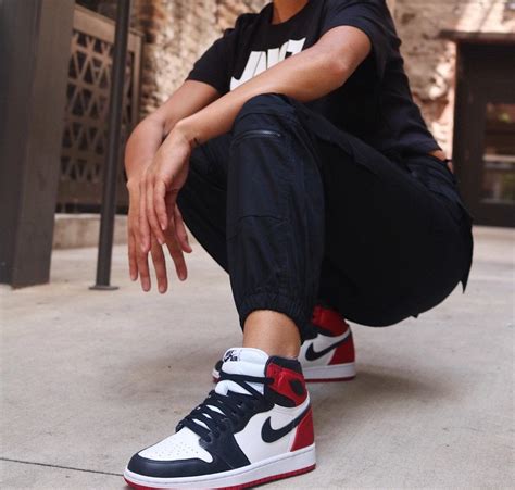 Sneaker Release Womens Air Jordan 1 Retro High Og “satin Black Toe”