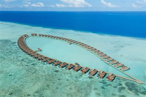 Открытие отеля Pullman Maldives Maamutaa Resort