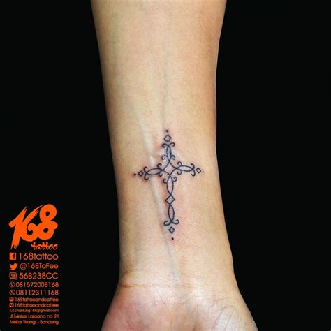 Also please know about wrist joint movement before getting a tattoo. Pin on my Tattoo artwork