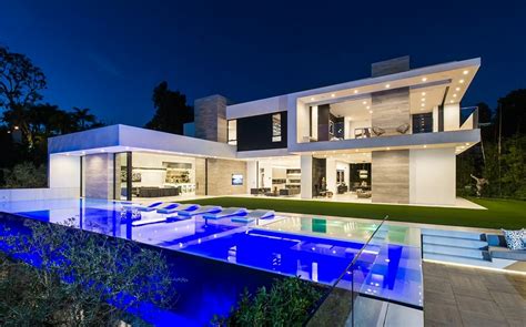 35 Million Newly Built Contemporary Mansion In Beverly Hills Ca