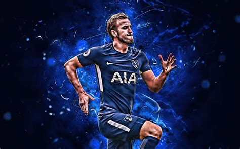 Harry kane publicly accepted on wednesday that he won't be leaving tottenham in the summer transfer window. Harry Kane HD Wallpaper | Background Image | 2880x1800 ...