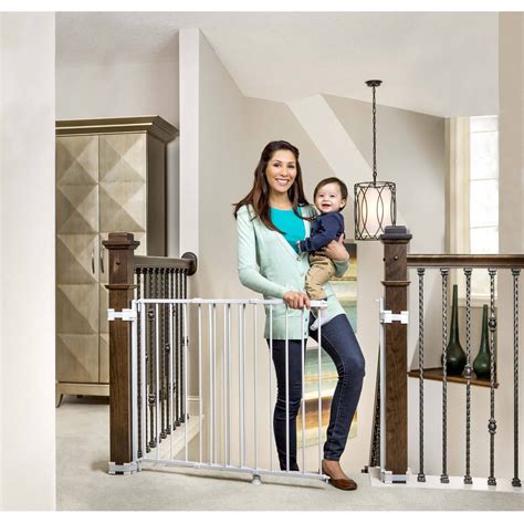 Regalo Top Of Stairs Baby Gate 26 42 For Banisters Or Walls
