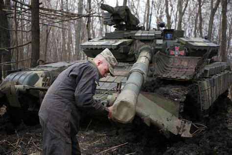 Bluffing Or For Real Russias Military Build Up On Ukrainian Border