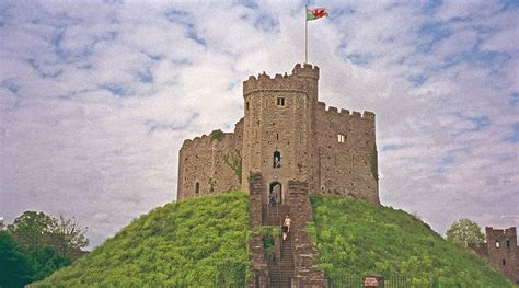 Cardiff Castle Cardiff Castle Keep The Central Fortified Flickr