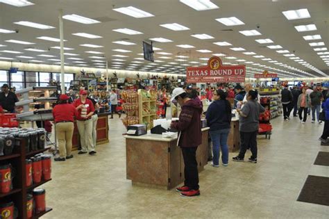 Buc Ees Opens Massive New Location In Baytown