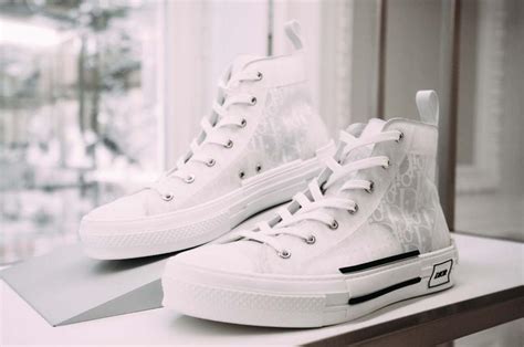 Sneaker trends change regularly these days, with new drops released each week. Best Spring Summer 2020 Designer Sneaker Collabs | HYPEBAE