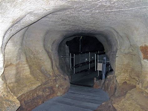 Tubular Cave Passage New York Subway Mammoth Cave Kentu Flickr