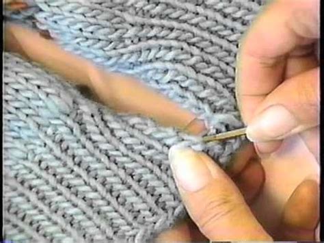 How to shoulder seam, also known as a bind off to bind off edge seam in knitting. 1000+ images about Knitting-putting it together on ...