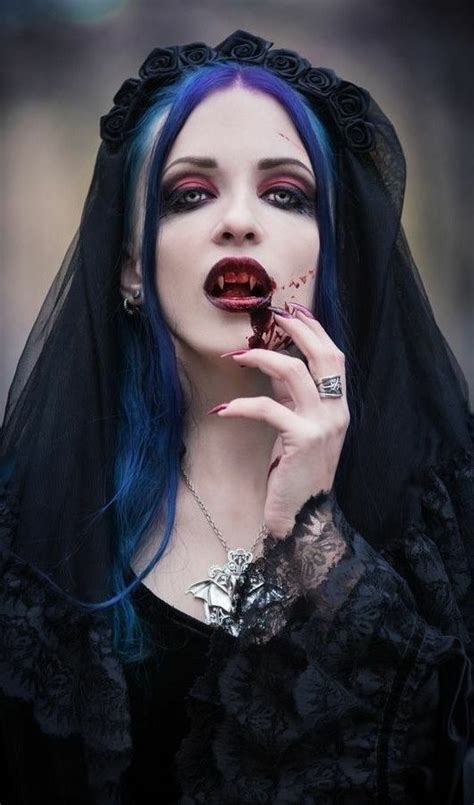 Pin By William Rasmussen🎸 On Vamp Vampire Girls Vampire Art Female