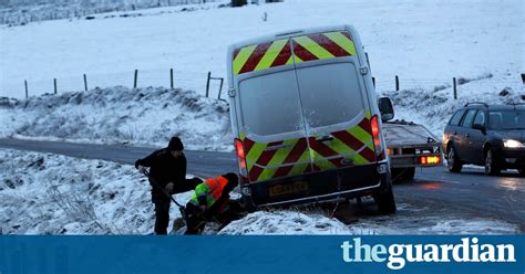 Snowy Weather Hits The Uk In Pictures Uk News The Guardian
