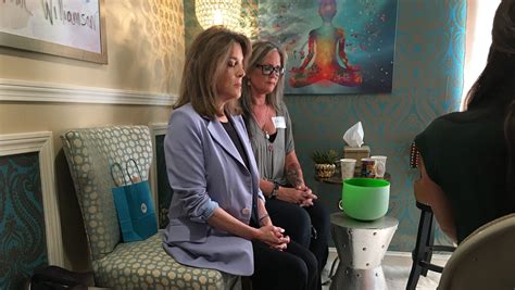 Marianne Williamson Leads Meditation Session On Campaign Trail This