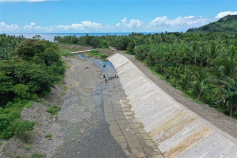Pia Dpwh Completes Flood Control Infra In Dipaculao