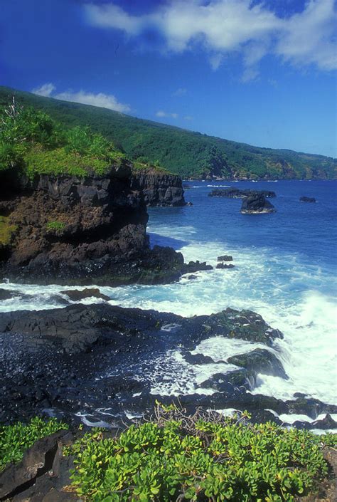 Hana Coastline Maui Photograph By John Burk Fine Art America