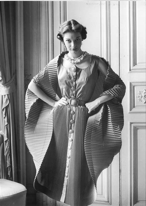 1950s fashion & 50s outfits. Business of Fashion History - Elsa Schiaparelli (1890-1973 ...