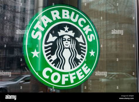 Starbucks Logo Stock Photos And Starbucks Logo Stock Images Alamy