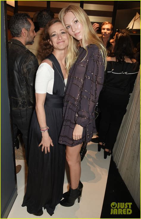 Kate Moss Celebrates Launch Of Her Ara Vartanian Collaboration Photo 3900642 Courtney Love