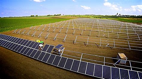 Iowas Largest Solar Farm In Operation