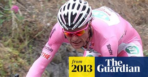 Danilo Di Luca Ex Giro Ditalia Winner Gets Life Ban For Third Doping