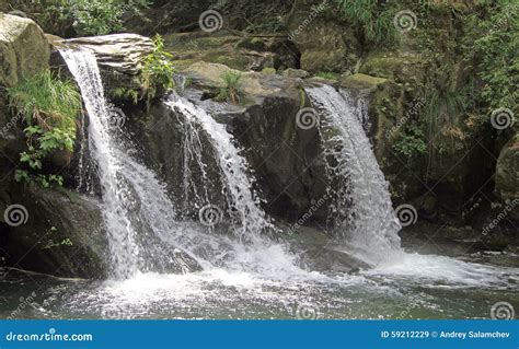 Waterfall In Lushan National Park Stock Image Image Of National Flow