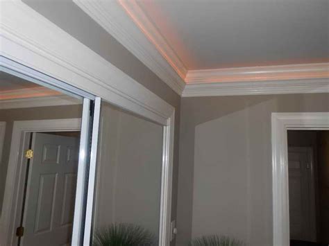 From traditional ornate plaster to modern wooden trim, discover the top 70 best crown molding ideas. crown moulding design ideas | Ceiling design modern ...