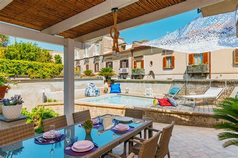 Amore Rentals Villa Totti With Private Pool Garden Parking And