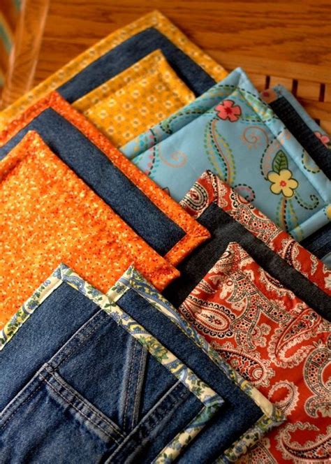 20 Ways To Upcycle Blue Jeans What To Do With Old Jeans Easy Sewing