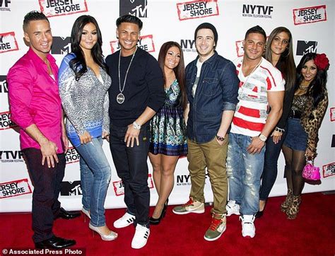 Jersey Shore Gang Reuniting For E Special Five Years Later Jersey
