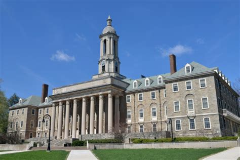 Old Main In Penn State Stock Photo - Download Image Now - iStock