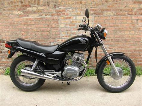 The nighthawk is all of these, and there isn't a better bike for discovering the joy of motorcycling. 2002 Honda CB250 Nighthawk - Moto.ZombDrive.COM