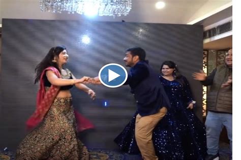 Devar Bhabhi Dance Video देवर संग भाभी ने किया कमरतोड़ डांस देखते ही रह गए बाराती देखें Video