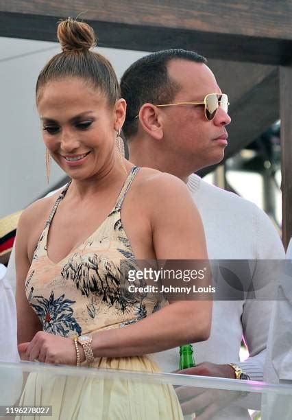 Jennifer Lopez Alex Rodriguez Photos And Premium High Res Pictures