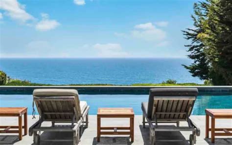 Beautiful Malibu Outdoor Estate With Pool And Ocean Views Malibu Ca