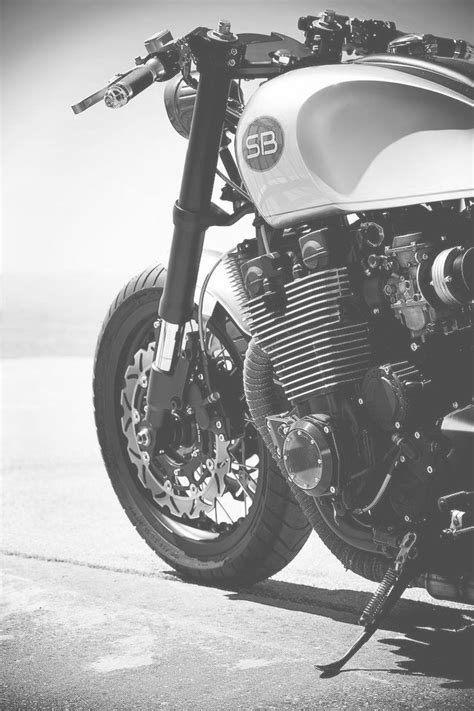 Pin De Rihards Otto Em 2 Wheelers Yamaha Cafe Racer Motocicleta