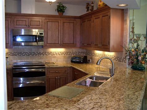 Here are some of our favorite paint colors to go with maple cabinets. Maple Kitchen Cabinets | Inset Cabinets | CliqStudios ...