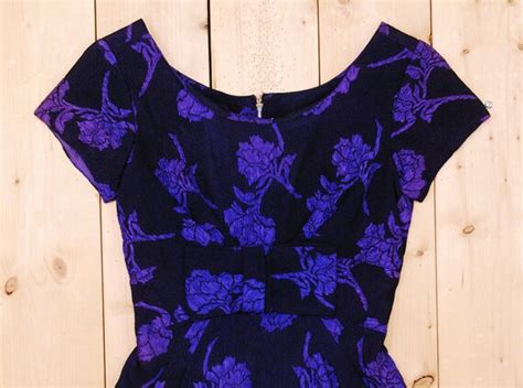 1960 s blue floral crepe wiggle dress cocktail dres… gem