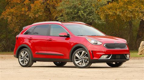 2017 Kia Niro First Drive Not All Hybrids Must Bore