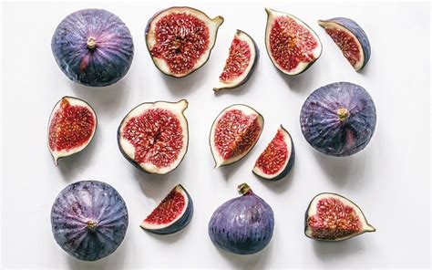 How To Eat Figs Raw Baked Or Grilled Taste Of Home