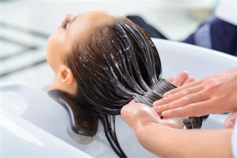 Ways To Repair Your Damaged Hair The Salon At Lakeside