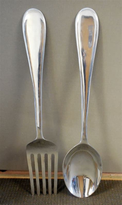 This charming decorative spoon and fork pair make a gracious accent to any decor. Giant Whimsical Fork & Spoon Kitchen Home Wall Hanging ...